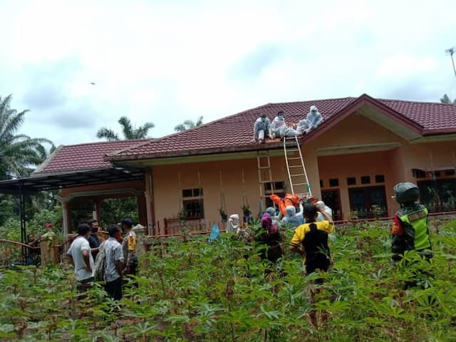 hotmatua_tambunan_tewas_di_atas_genteng_rumah_kira_kira_apa_penyebabnya
