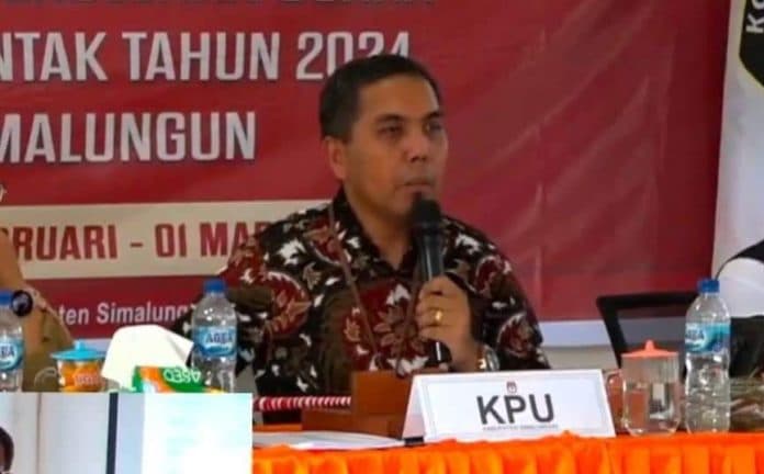 hujan_saat_pencoblosan_kpu_pastikan_tak_ada_psu_di_kabupaten_simalungun