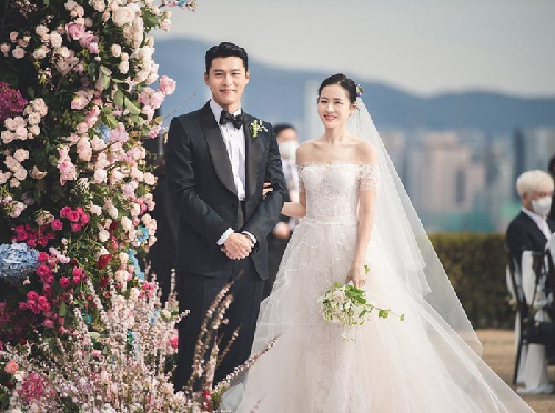hyun_bin_dan_son_ye_jin_digosipkan_cerai_karena_judi