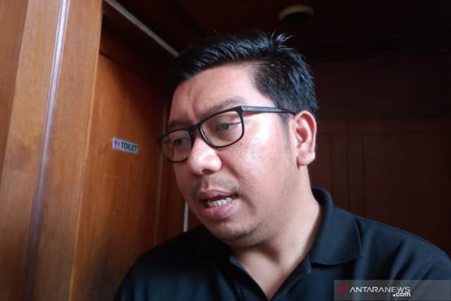 icw_kritik_pembahasan_kenaikan_gaji_pimpinan_kpk