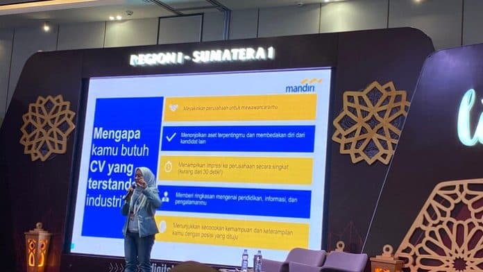 ika_feb_usu_bagikan_tips_upgrade_cv_dan_teknik_interview_ke_bumn