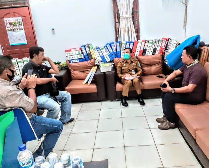 indikasi_penggelapan_bansos_blt_dd_di_desa_parsel_ini_penjelasan_kadis_pmd_batu_bara