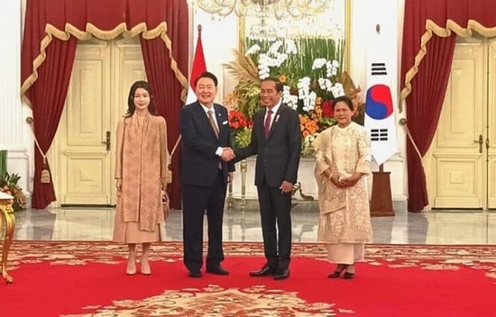 indonesia_dan_korsel_sepakat_kembangkan_industri_kendaraan_listrik