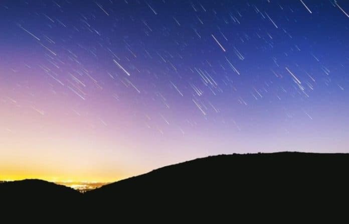 ingat_cek_daftar_puncak_hujan_meteor_selama_2024