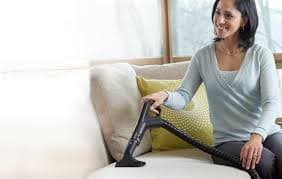 ini_5_kesalahan_yang_sering_dilakukan_saat_merawat_sofa_kulit