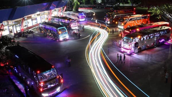 ini_rahasia_sopir_bus_untuk_jaga_kondisi_tubuh_saat_mengemudi_jarak_jauh