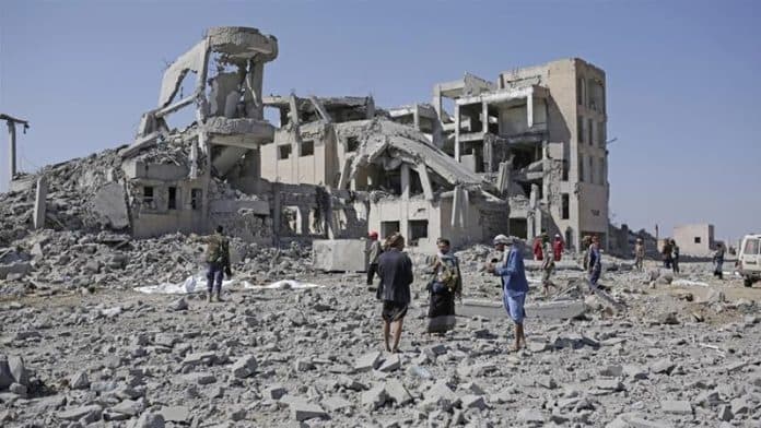israel_serang_kelompok_houthi_di_bandaran_yaman_6_orang_tewas
