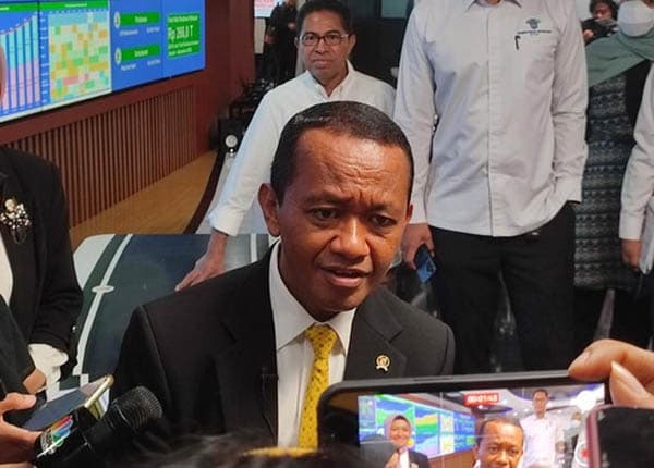 isu_3_periode_jokowi_mencuat_bahlil_lahadalia_pasang_badan