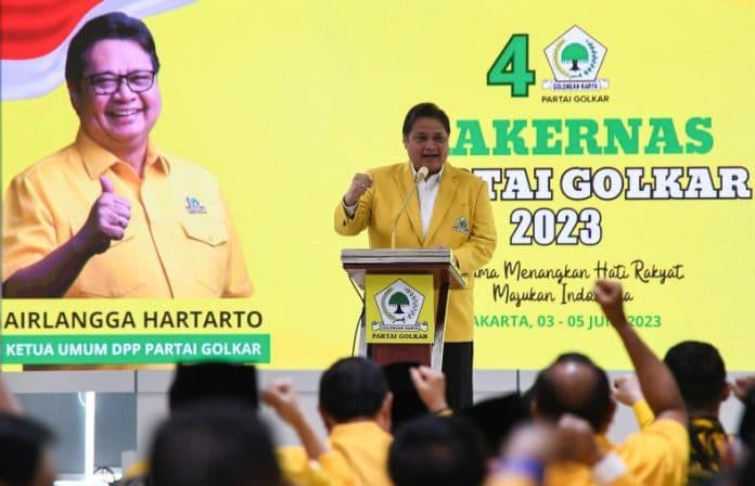 isu_musnalub_golkar_mencuat_agung_laksono_ada_penumpang_liar