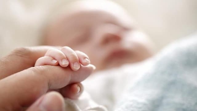italia_laporkan_bayi_usia_dua_bulan_sembuh_dari_covid_19