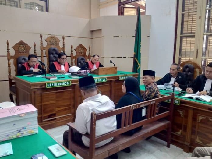 jadi_saksi_kasus_mahad_uin_su_eks_rektor_syahrin_uang_mahasiswa_harus_dikembalikan