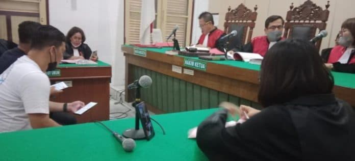 jaksa_banding_putusan_terdakwa_putri_wulandari_kurir_sabu_2_kg_yang_divonis_1_tahun
