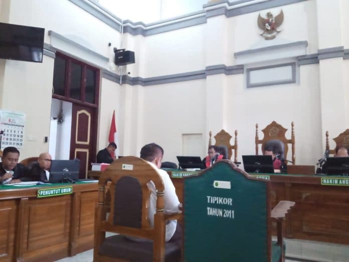 jaksa_kpk_minta_hakim_tolak_eksepsi_bupati_labuhanbatu_nonaktif