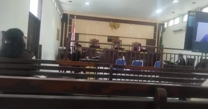 jaksa_minta_hakim_tolak_seluruhnya_eksepsi_penasihat_hukum_mafia_tanah_atek