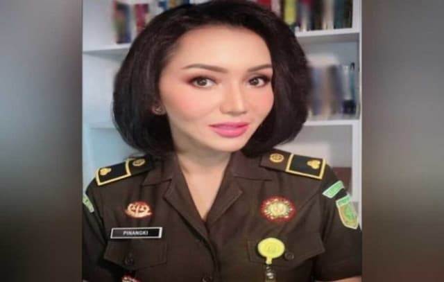 jaksa_pinangki_jalani_sidang_dengan_tangan_terborgol