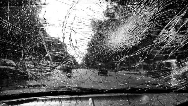 jalan_berkabut_tabrakan_beruntun_ratusan_mobil_di_china
