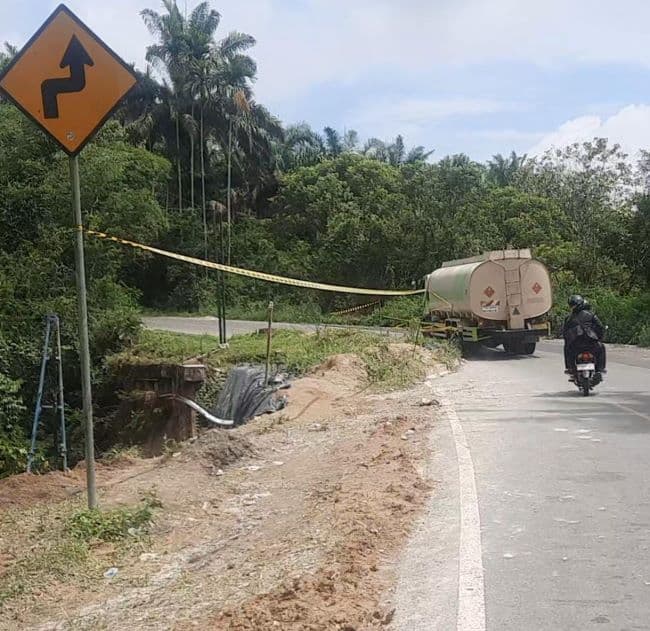 jalan_menuju_destinasi_wisata_super_prioritas_danau_toba_amblas_di_simalungun