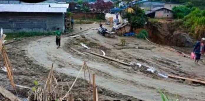 jalinsum_putus_total_di_parbuluan_dairi_bisa_dilalui_kendaraan_ini_kata_polisi_dan_bbpjn