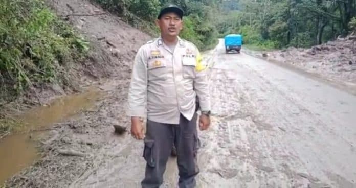 jalur_sidikalang_medan_via_hutan_lae_pondom_dairi_kembali_normal