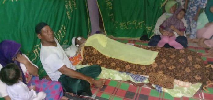 jamaluddin_tewas_disambar_petir_saat_melaut