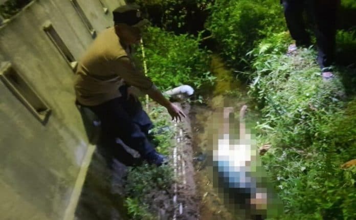 jasad_wanita_pensiunan_pns_ditemukan_dalam_parit_di_aek_tolang_tapteng