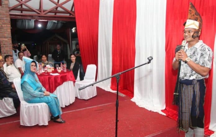 jeka_saragih_terkesima_dengan_kelembutan_susanti