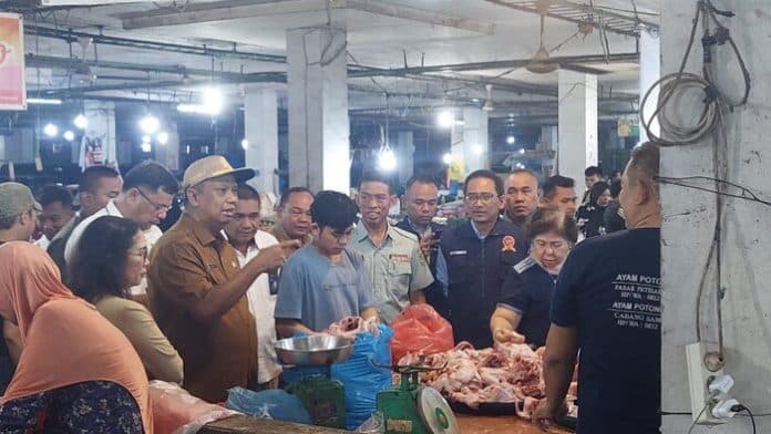 jelang_idul_fitri_satgas_pangan_sumut_monitoring_harga_ke_pasar_petisah_medan