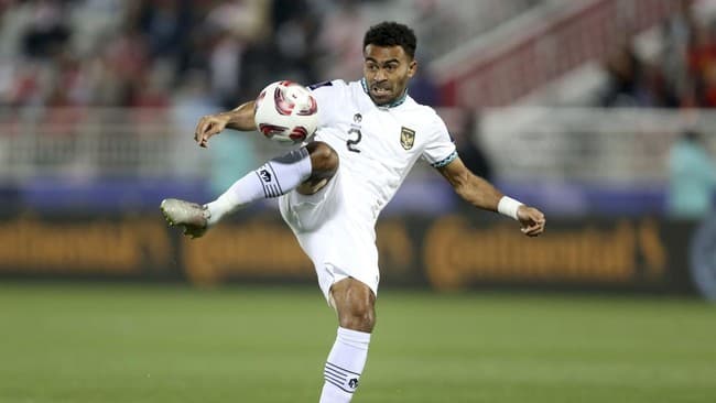 jelang_laga_lawan_irak_pemain_timnas_ada_latihan_di_pantai_dan_bukit