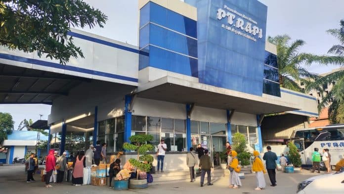 jelang_nataru_lonjakan_penumpang_bus_tujuan_luar_sumut_belum_terlihat