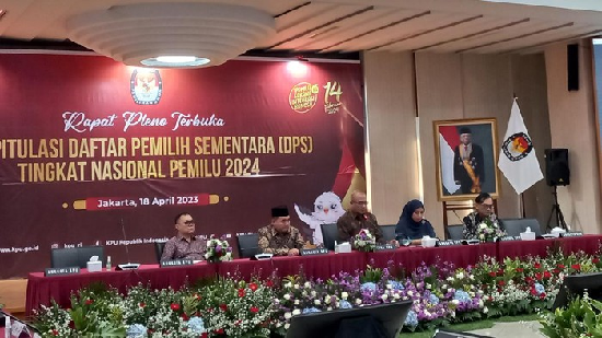 jelang_pemilu_2024_kpu_gelar_rapat_pleno_daftar_pemilih_sementara