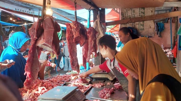 jelang_puasa_harga_daging_tembus_rp150000_per_kg