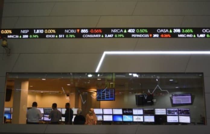 jelang_rilis_data_inflasi_ihsg_dan_rupiah_dibuka_sideways