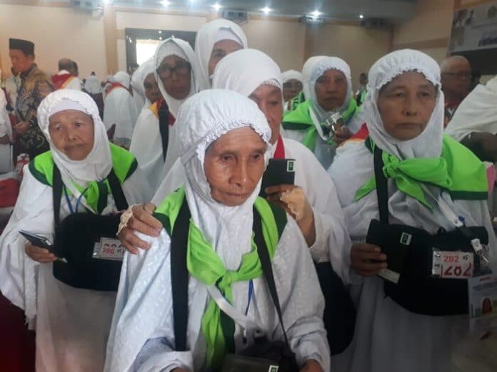 jemaah_haji_sumut_2024_mencapai_8624_diberangkatkan_dengan_25_kloter