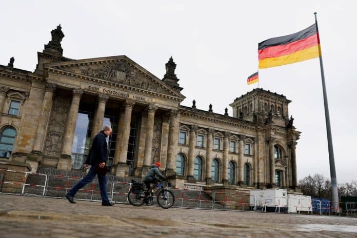jerman_hapus_utang_ri_rp126_triliun_dikonversi_jadi_program_kesehatan_tbc_hiv