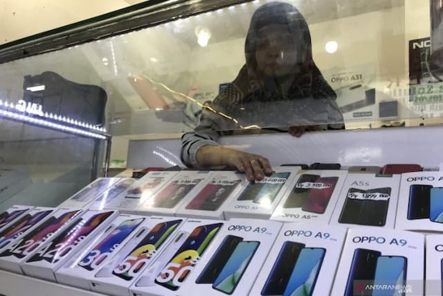 jika_imei_bermasalah_konsumen_bisa_hubungi_layanan_operator