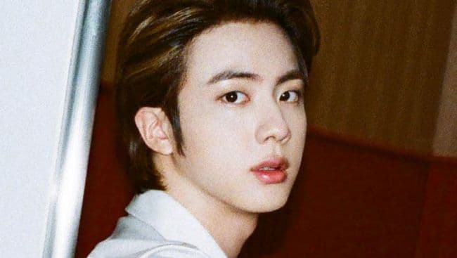 jin_bts_kirim_video_menyentuh_sebelum_laksanakan_wajib_militer