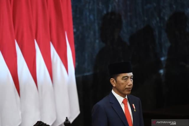 joko_widodo_dan_maruf_amin_resmi_dilantik_presiden_dan_wapres_ri