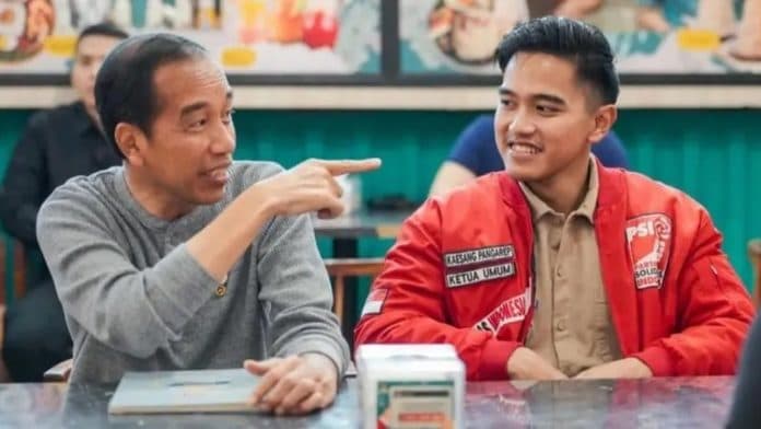 jokowi_angkat_bicara_soal_kaesang_maju_di_pilkada_jakarta_dan_jateng