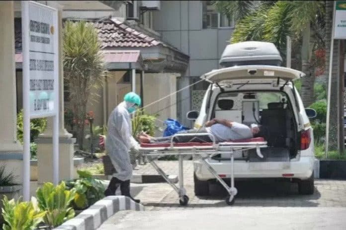 jokowi_tak_izinkan_kota_medan_terapkan_new_normal