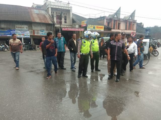 josua_ingin_siborong_borong_jadi_pusat_kuliner_dan_bisnis