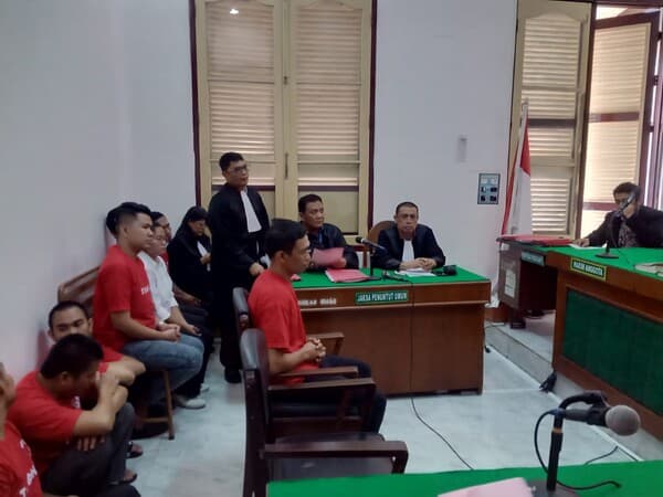 jpu_tak_hadir_sidang_putusan_kasus_pembunuhan_selingkuhan_istri_ditunda