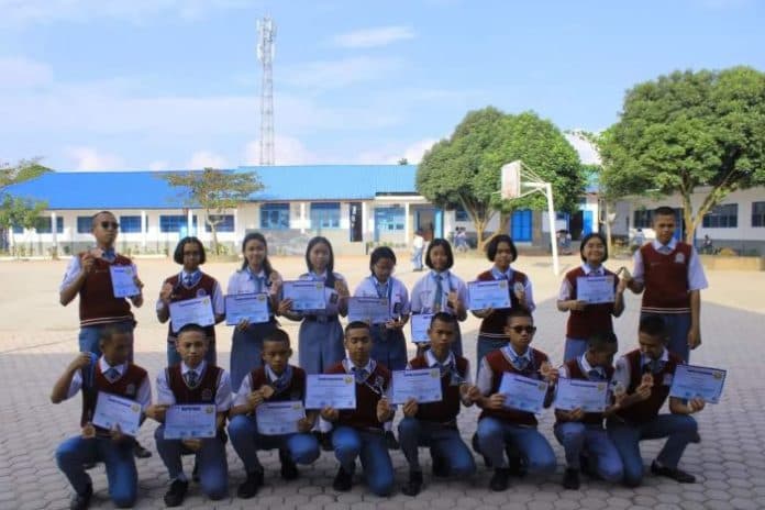 jumlah_siswa_sma_n_1_raya_lulus_ptn_meningkat_dibanding_tahun_lalu