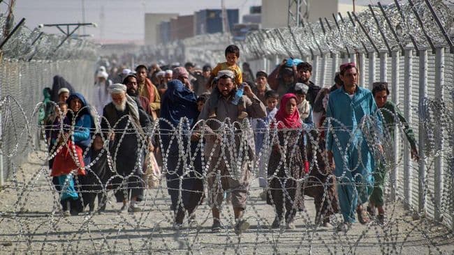 jutaan_warga_afghanistan_yang_tinggal_ilegal_di_pakistan_diusir_keluar_atau_ditangkap