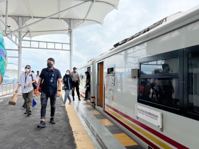 ka_perintis_datuk_belambangan_relasi_stasiun_tebing_tinggi_lalang_beroperasi_kembali