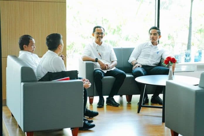 kaesang_pangarep_datangi_kpk_meski_tak_diundang