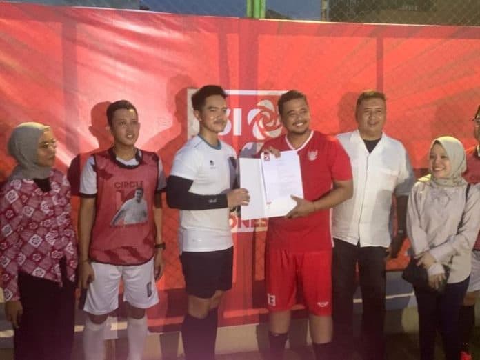 kaesang_serahkan_rekomendasi_cagubsu_ke_bobby_nasution