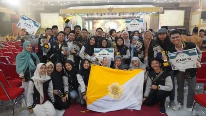 kafilah_mtq_ugm_sabet_4_medali_di_ajang_mtq_mahasiswa_nasional_2023