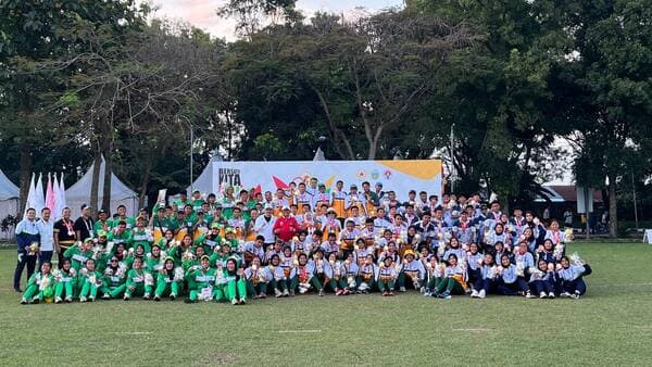 kaltim_penuhi_target_kawinkan_emas_hockey_outdoor_putra_putri