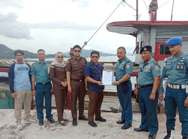 kapal_ikan_tangkapan_lanal_sibolga_akan_dikembalikan_kejari_ke_pemilik