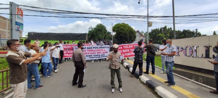 kapolda_sumut_didesak_tangkap_mafia_tanah_di_siantar